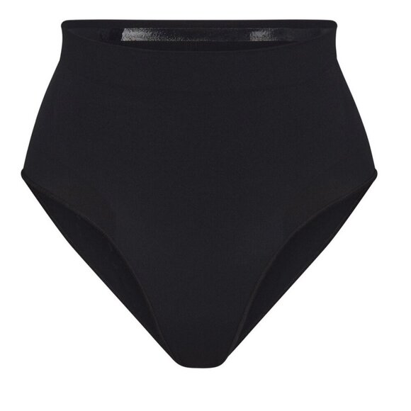 SKIMS Seamless Sculpt Mid Waist Brief Size 2X / 3X - Picture 8 of 10